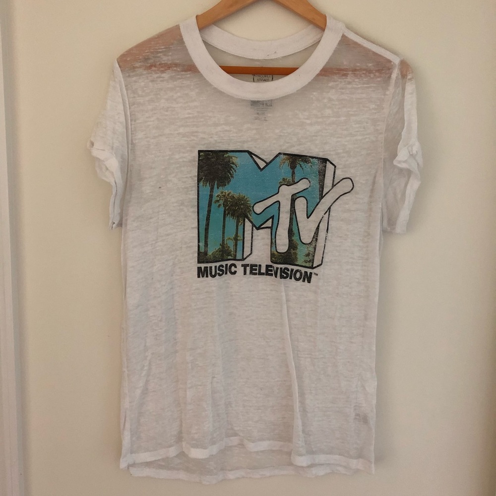 MTV White t-shirt